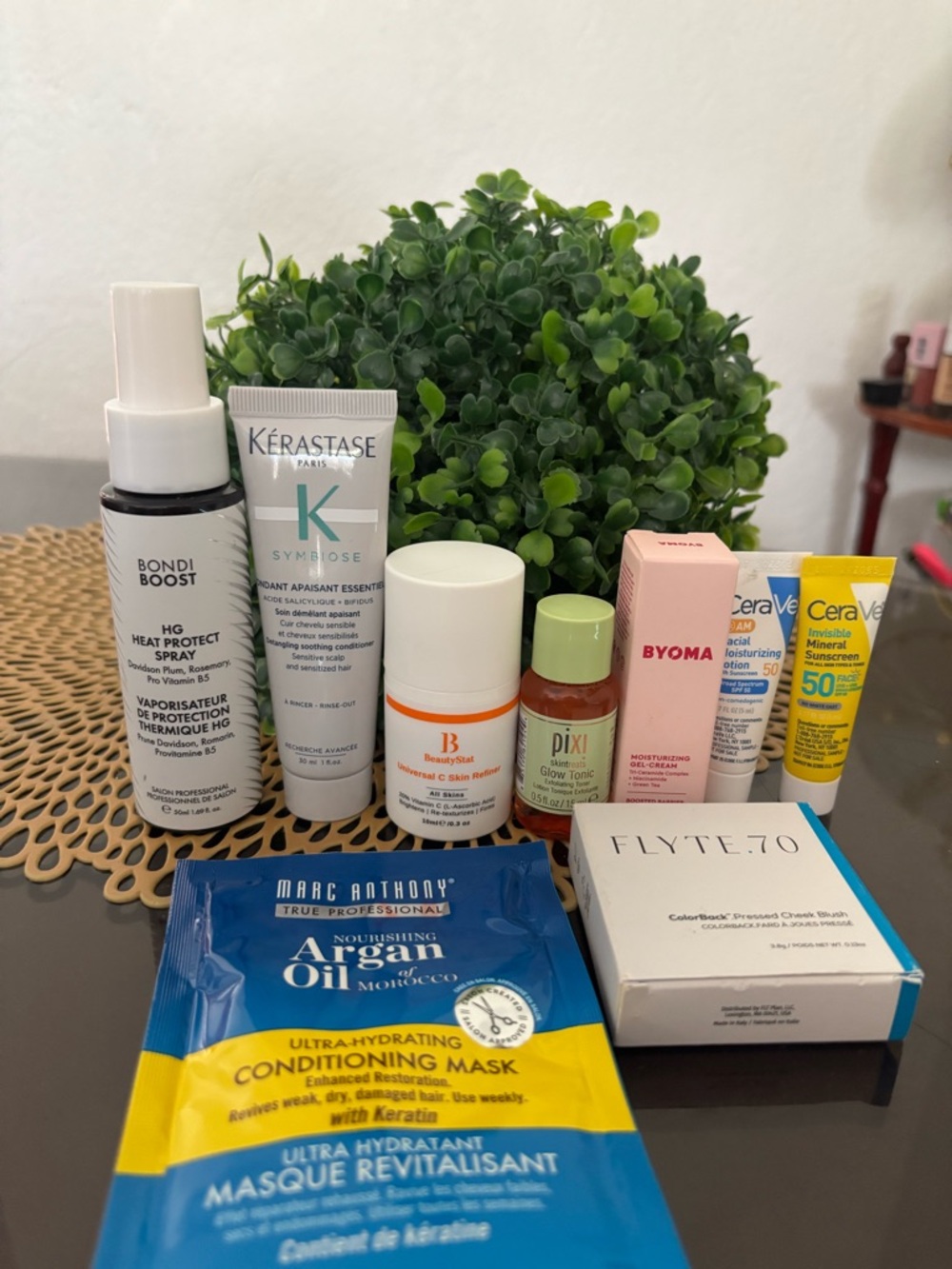 9 Pieces Beauty Bundle mixed brands